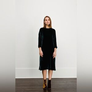 Heidi Merrick Empress Velvet Sapphire Green dress - Size XS